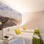 Bilbao City Rooms Pensjonat 2*