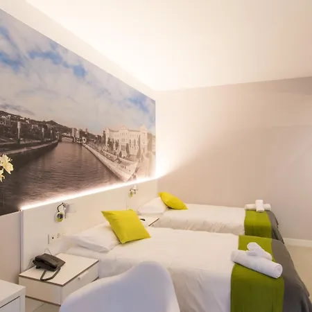 Bilbao City Rooms Πανσιόν 2*