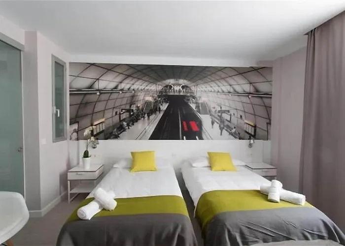 Bilbao City Rooms Бильбао